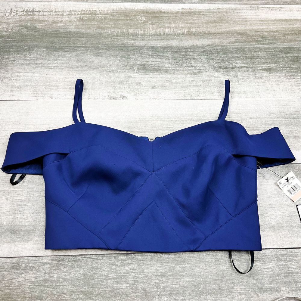 Laundry by Shelli Segal cropped off the shoulder blouse NWT - Picture 2 of 7